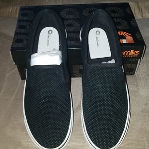 Mens shoes
